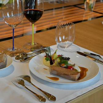 Gourmet meal at a château in Saint-Émilion