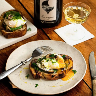 Gourmet sake discovery stay in the Rhône Valley