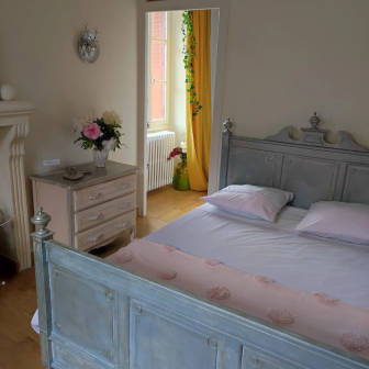 Stay with a winemaker in Savoie