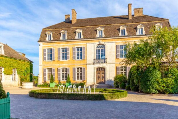 The Château de Pommard bought by an American entrepreneur