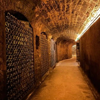 Escapade œnologique en voiture de collection en Côte de Nuits