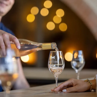 Dégustation de vin dans un domaine près de Perpignan
