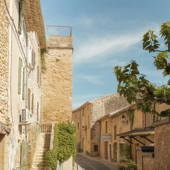 Découverte du village de Châteauneuf-du-Pape