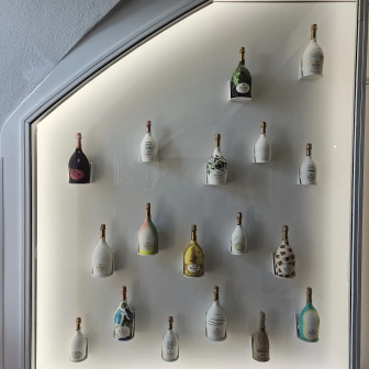 Collection de bouteilles Ruinart à Reims