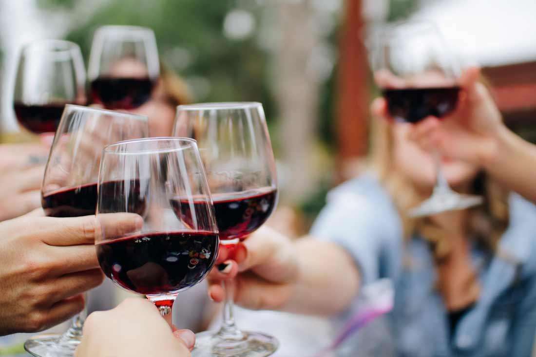 Le vin à l’apéritif, une nouvelle tendance