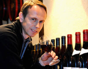 Vigneron du domaine Pardon & Fils
