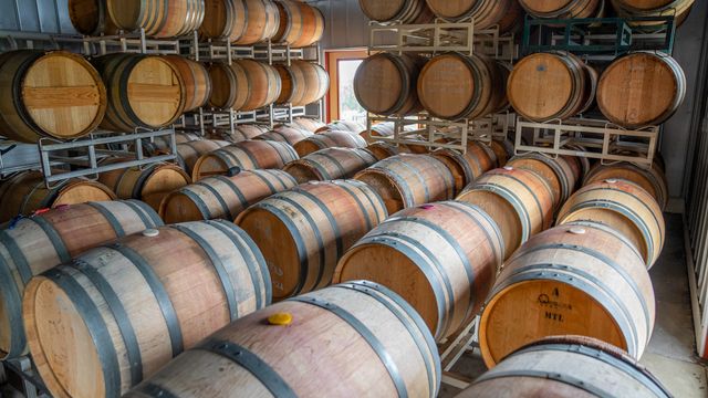 Un savoir-faire ancestral français, la tonnellerie