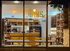 Wine bar and cellar in Pau