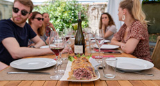 Lunch at the wine estate - Champagne