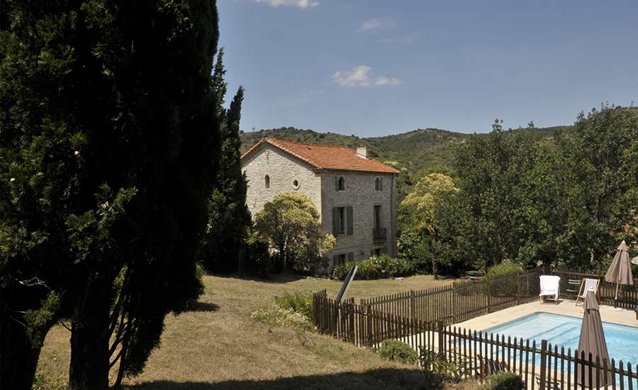 Domaine du Grand Guilhem - Stay at Corbières