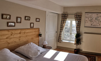 Chambre d’hôtes La Tour - Beaujolais - Bedroom