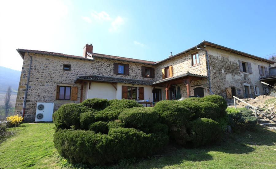 Le Nid Beaujolais - Guest House