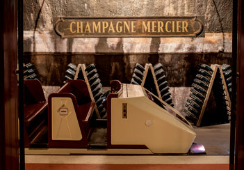 Maison Mercier - Champagne - Train